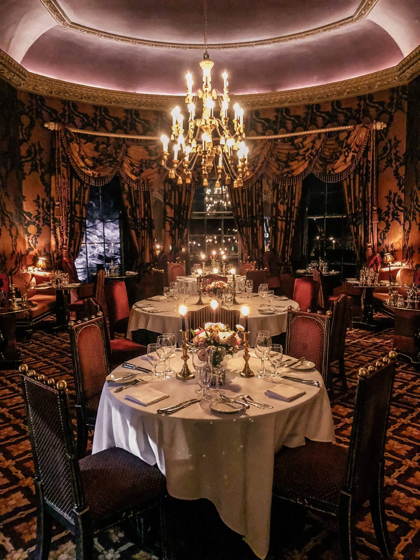 The candlelit Prestonfield House dinning room