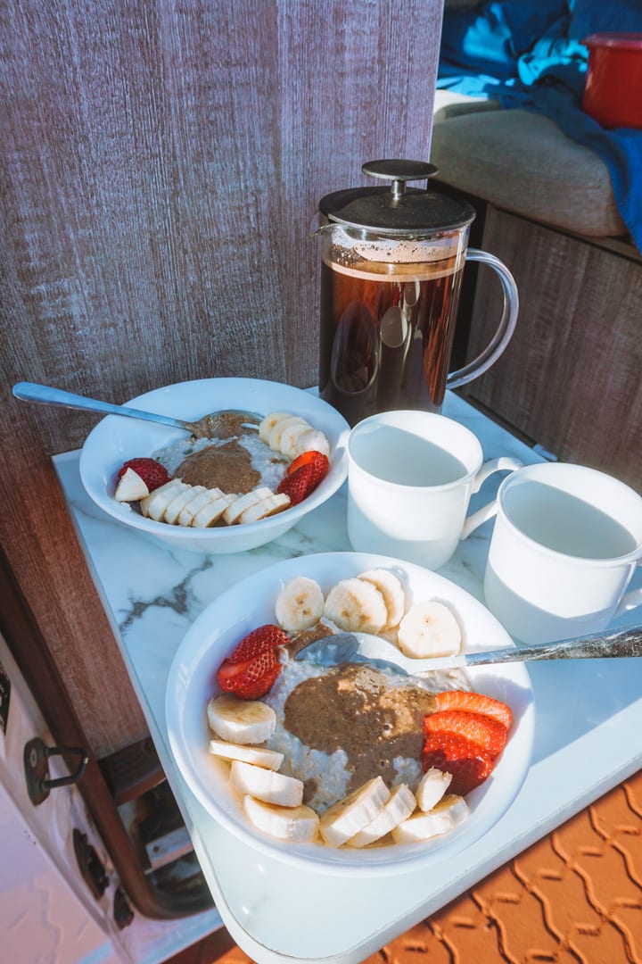 French press coffee with quick oats with fruit