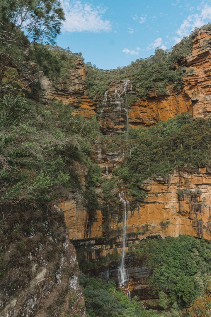 Wentworth Falls one of the best free things to do in the Blue Mountains Australia