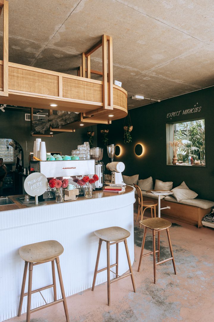 The coffee bar at Vegabond cafe in the Industrial area of Byron Bay