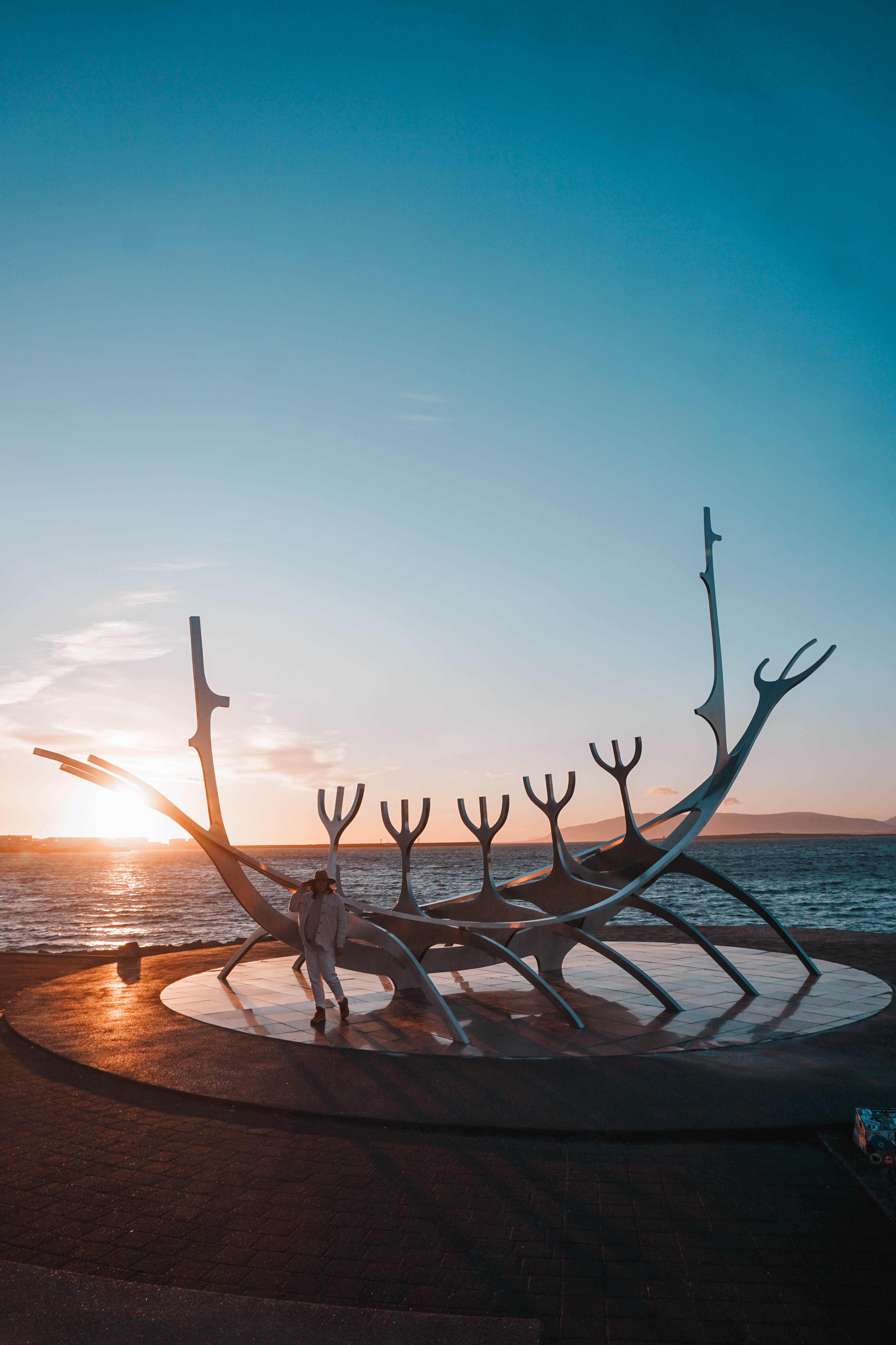 Golden hour at the Sun Voyager Sculpture in Reykjavik; a must-see during your Iceland Road Trip